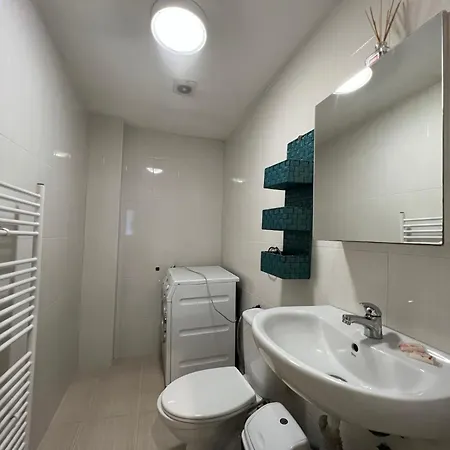 къща アパート ドブリニシュテ